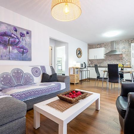 Complejo Colibri 8 Villa Кембрилс Екстериор снимка