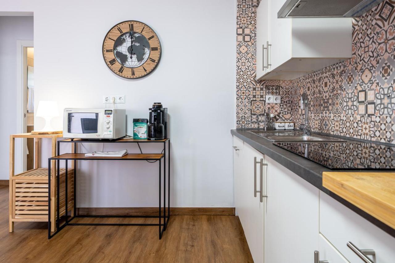 Complejo Colibri 8 Villa Кембрилс Екстериор снимка