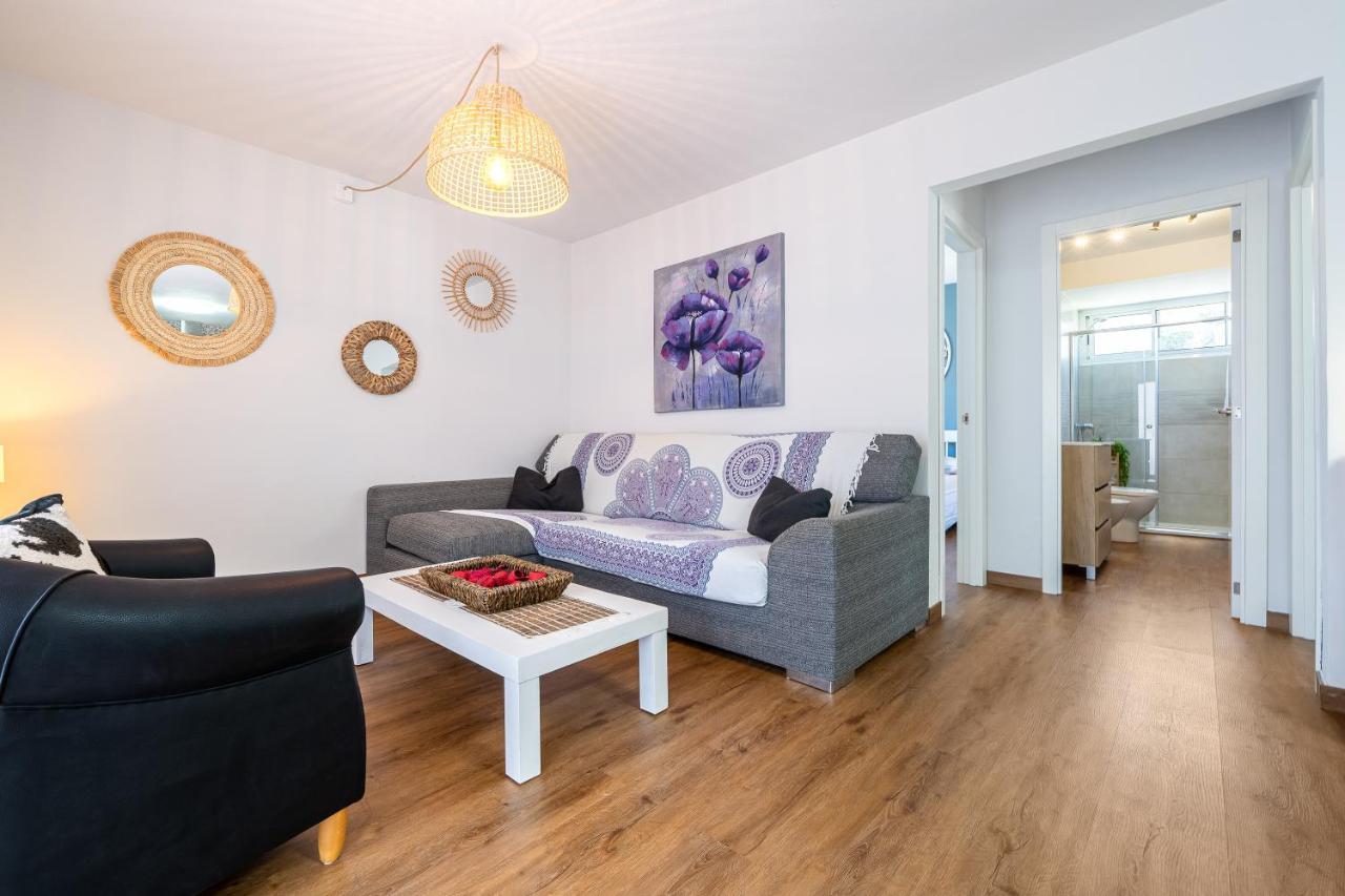 Complejo Colibri 8 Villa Кембрилс Екстериор снимка