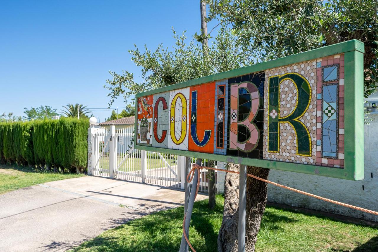 Complejo Colibri 8 Villa Кембрилс Екстериор снимка
