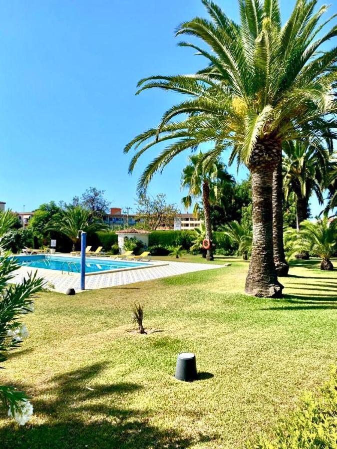Complejo Colibri 8 Villa Кембрилс Екстериор снимка